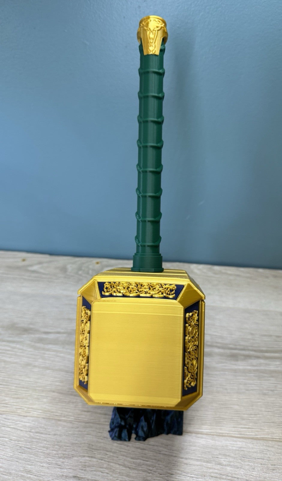 Notre Dame University Fighting Irish Thor Hammer & Rock Unique Fan Gift Man Cave