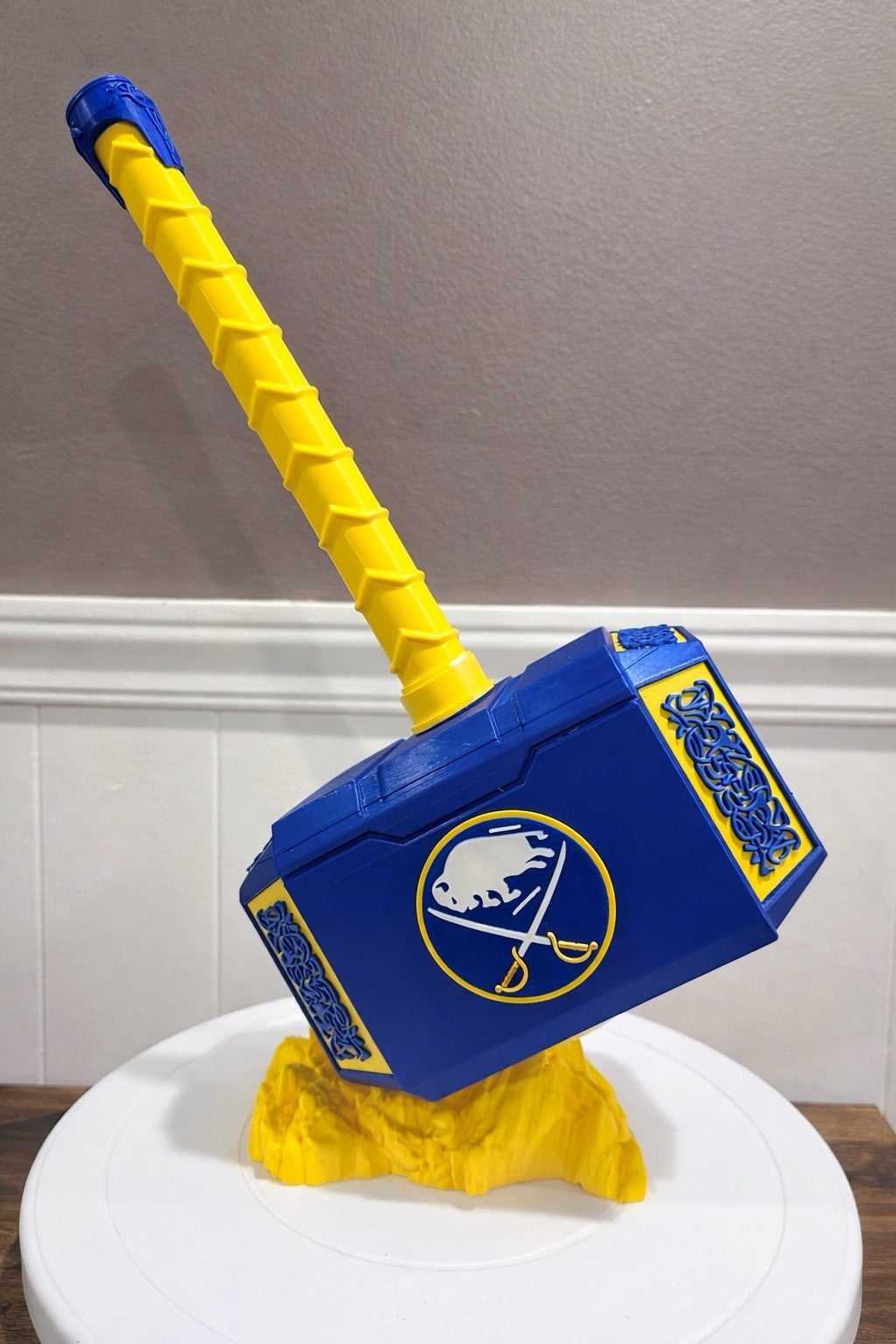 Buffalo Sabres Thor Hammer & Rock Stand NHL New York Hockey Sports Gift
