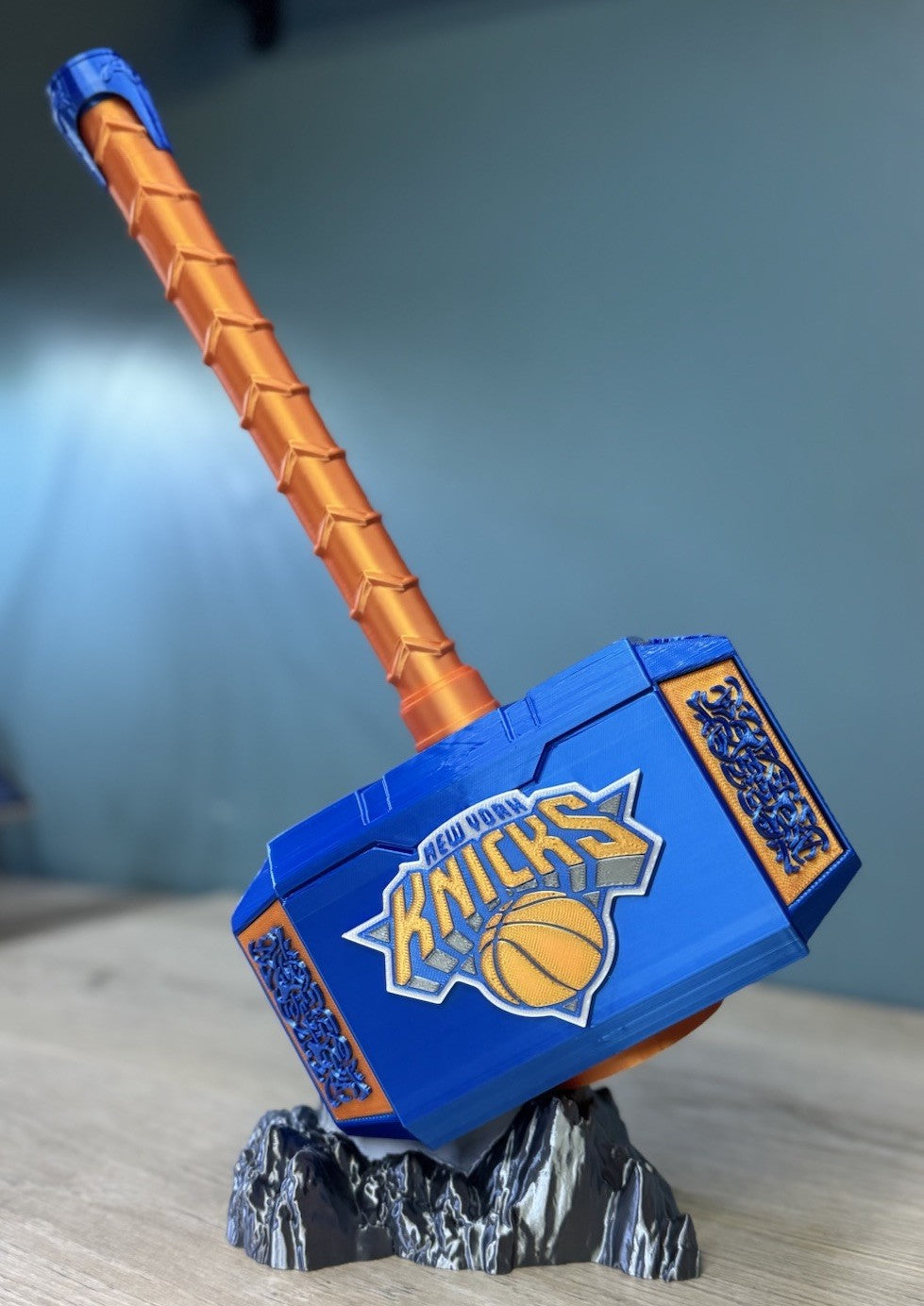 New York Knicks 13” Thor Hammer & Rock NBA Unique Fan Gifts Man Cave Office