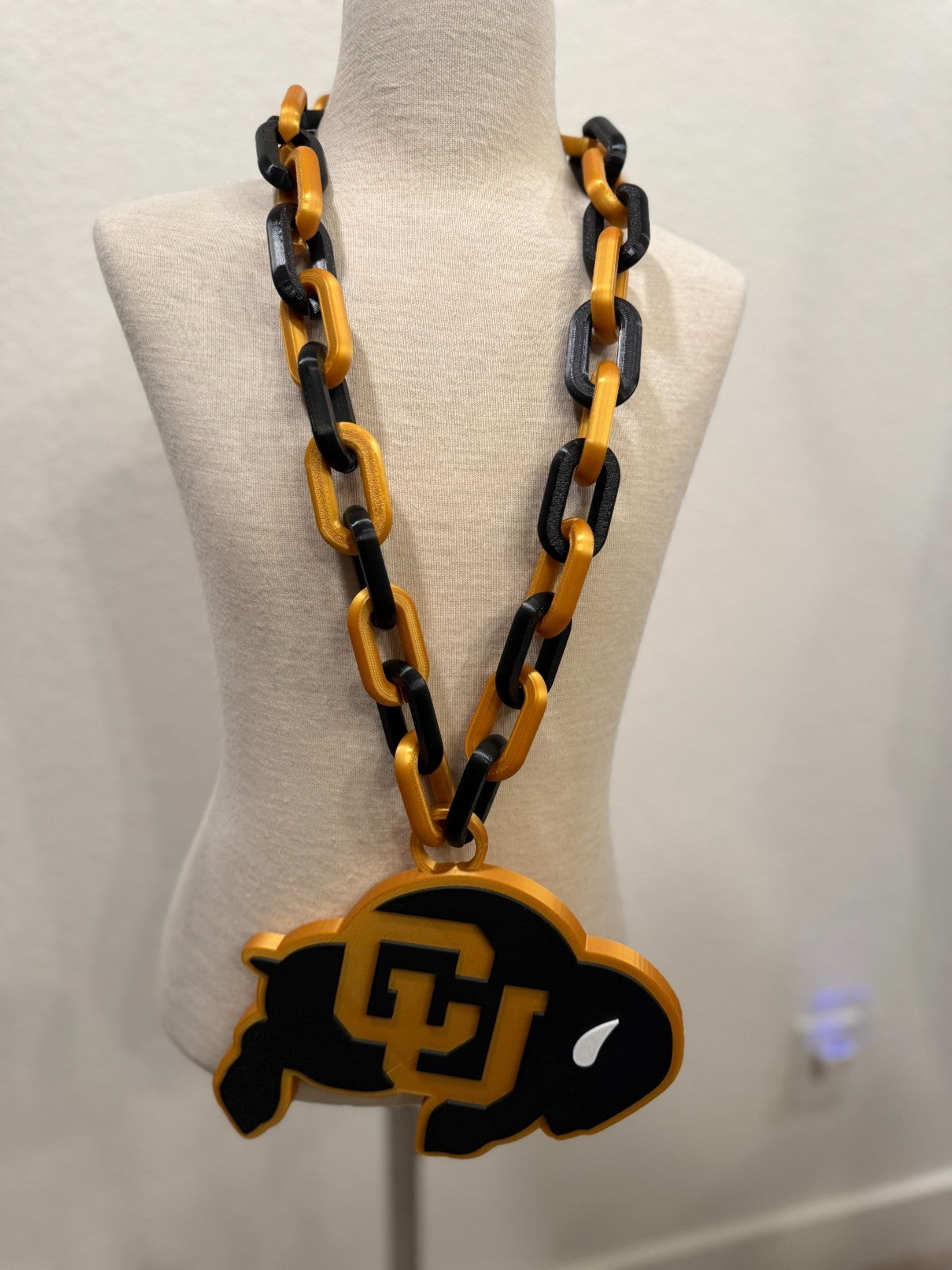 Colorado Buffaloes Oversized Fan Necklace "Be Boulder"