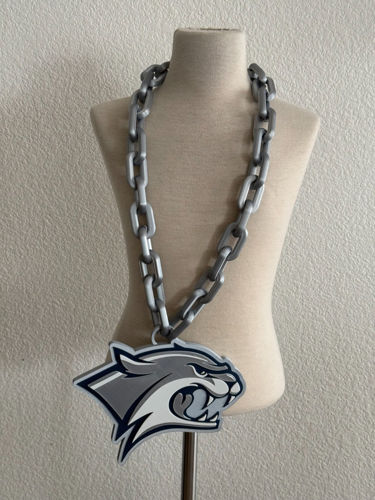 New Hampshire Wildcats Oversized Logo Necklace, Hype Chain Handmade 3D Printed