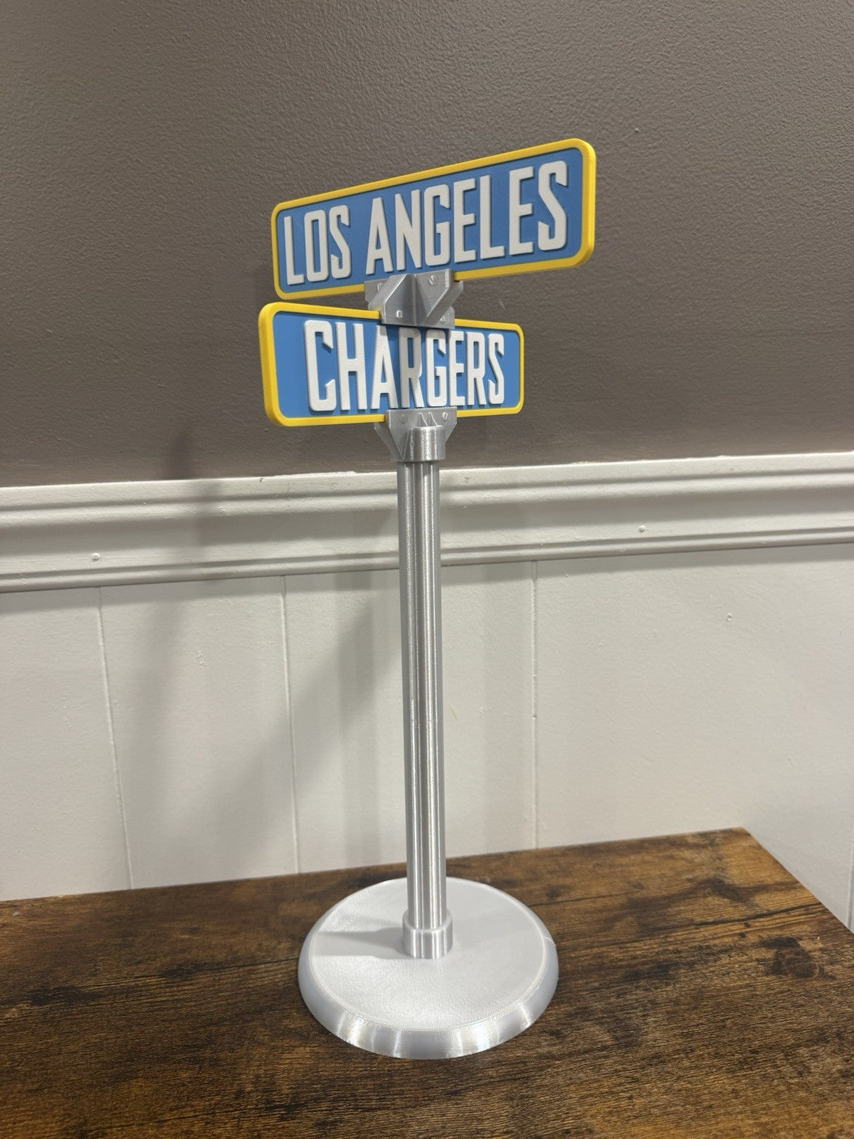 Los Angeles Chargers Street Sign Man Cave Memorabilia Office Desk Decor Fan Gift