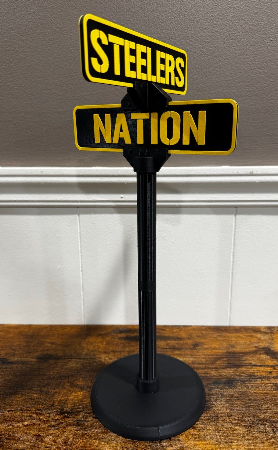 Pittsburgh Steelers Street Sign Office Man Cave Sports Memorabilia Shelf Decor