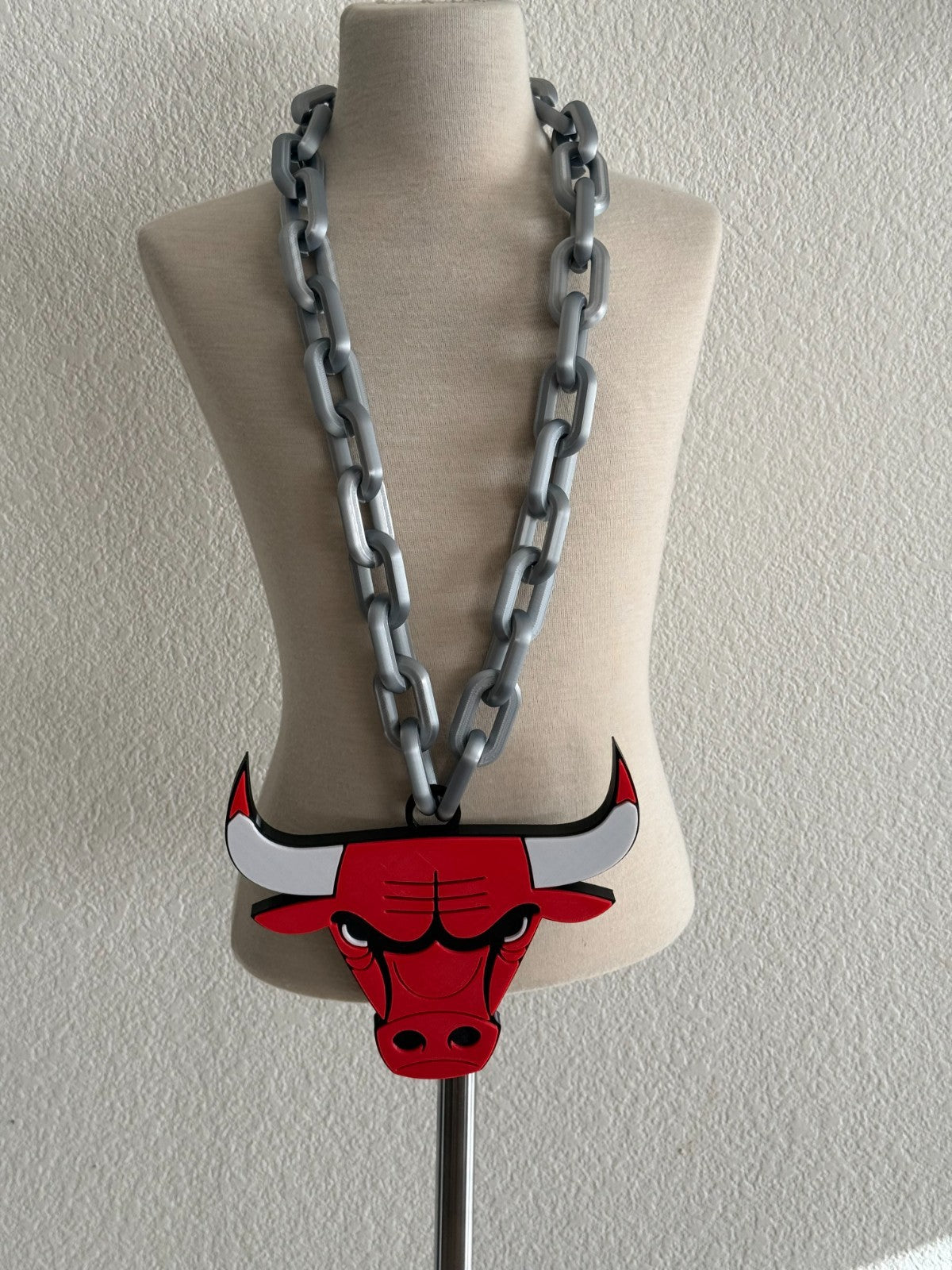Chicago Bulls Oversized Fan Necklace, Pendant