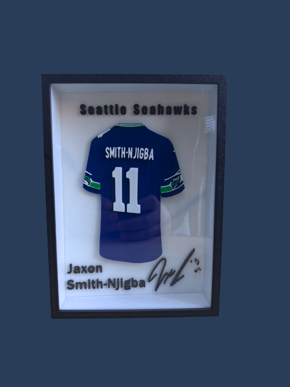 NFL – Jaxon Smith Framed 3D Jersey Display (Collector’s Edition)