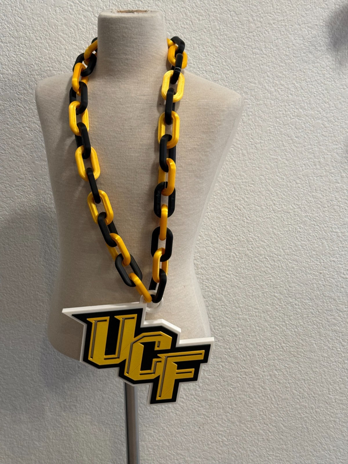 UCF Knights Fan Chain Necklace 3D Printed NCAA Big Logo Turnover Chain Black Go