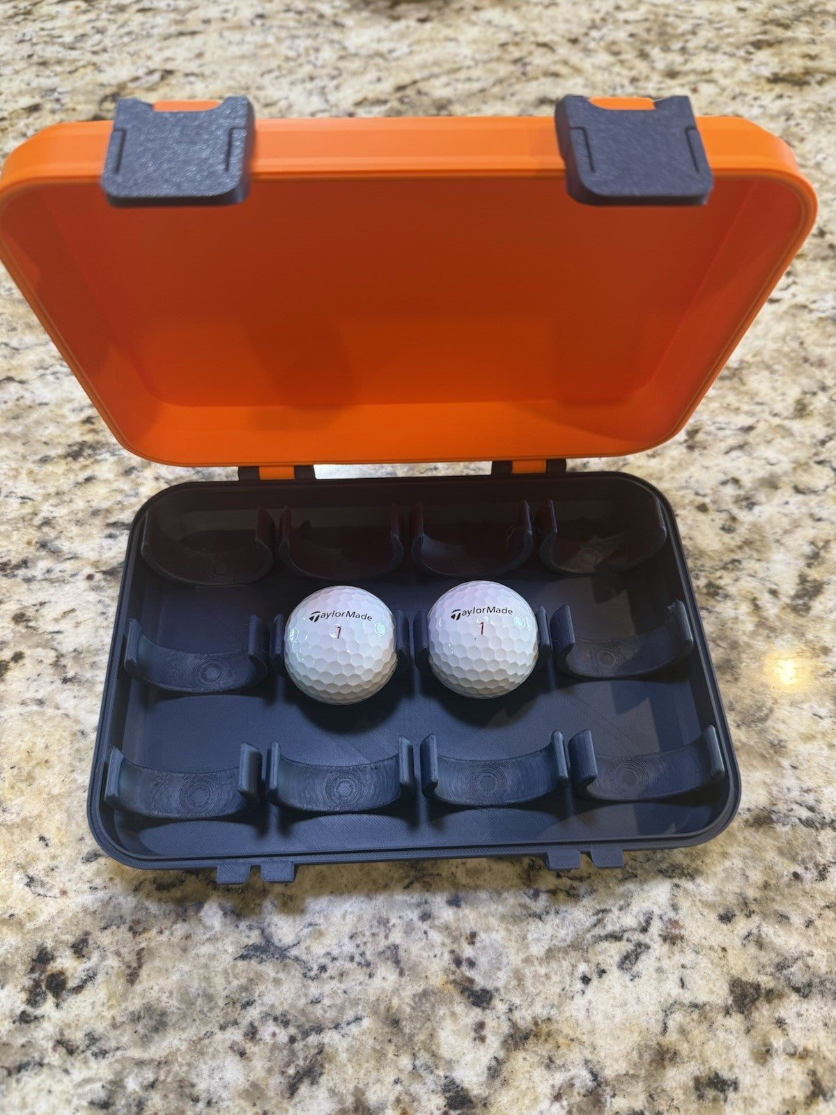 New York Islander Golf ball box 3d printed Fits 12 golf balls Balls not included