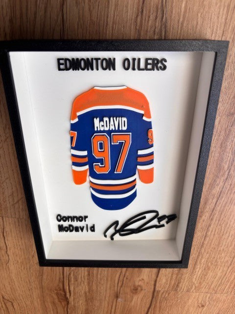 Edmonton Oilers #97 Mc David Framed 3D Jersey Display (Collector’s Edition)