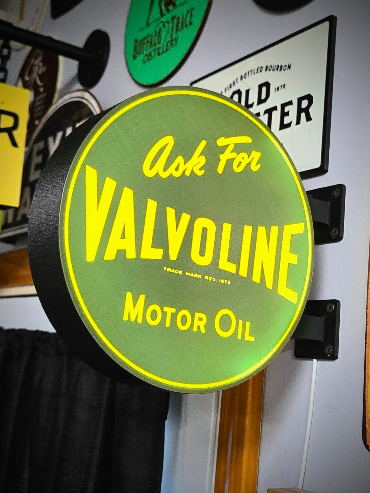 VALVOLINE OIL 12 Inch Light Box LED Sign 3D Printed Wall Decor Man Cave Garage