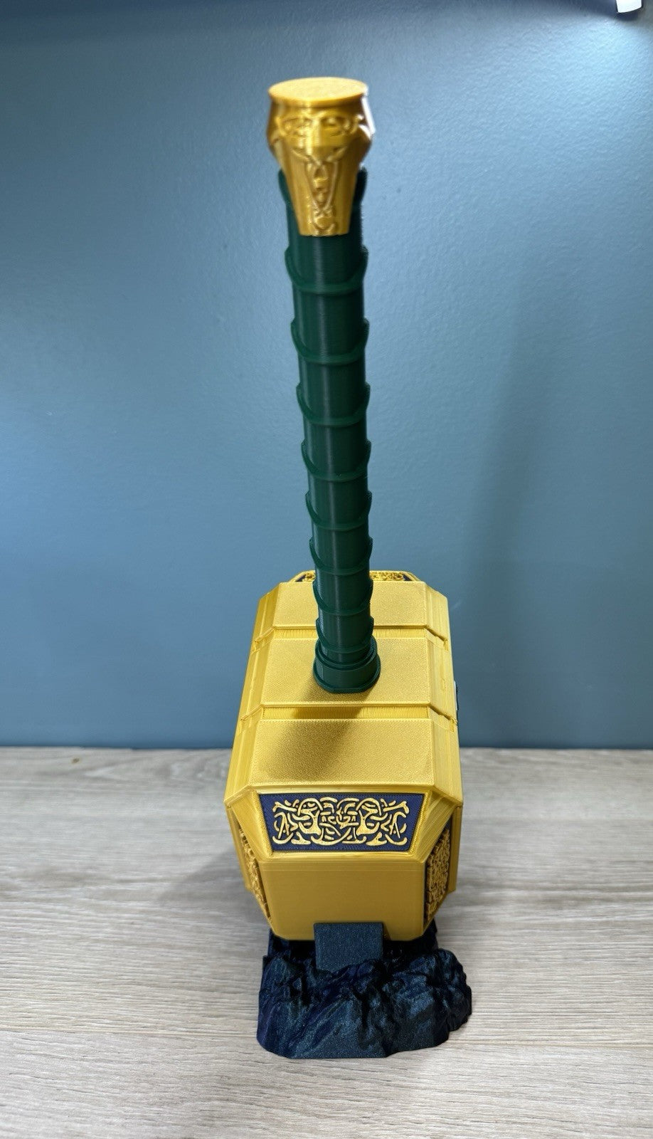 Notre Dame University Fighting Irish Thor Hammer & Rock Unique Fan Gift Man Cave