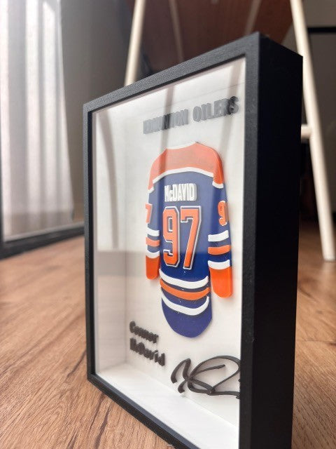 Edmonton Oilers #97 Mc David Framed 3D Jersey Display (Collector’s Edition)
