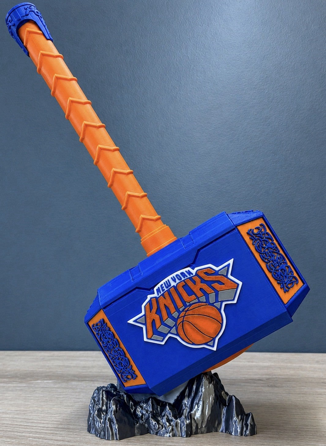 New York Knicks 13” Thor Hammer & Rock NBA Unique Fan Gifts Man Cave Office