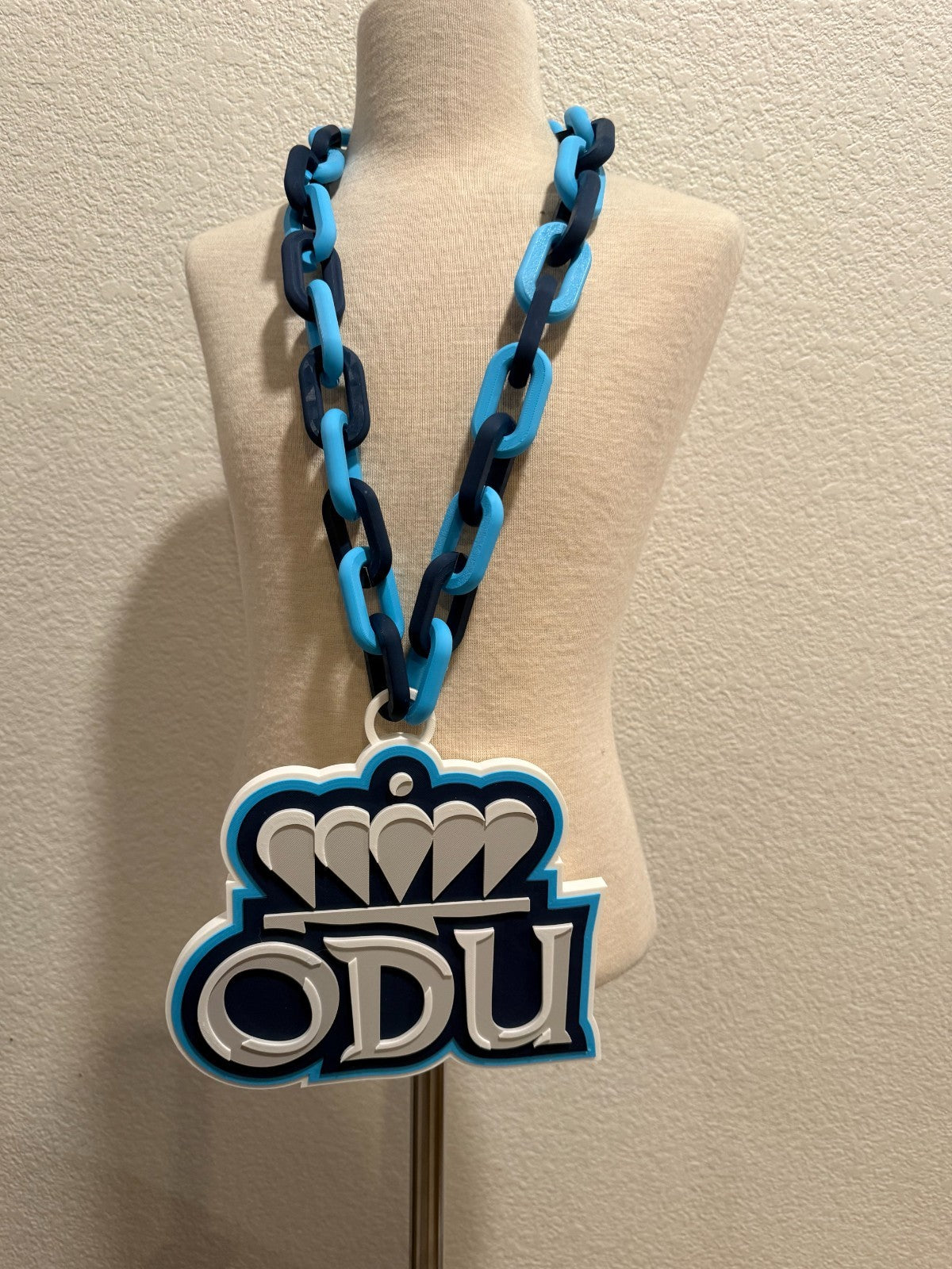 Old Dominion Monarchs Logo Oversized Necklace, Hype Chain