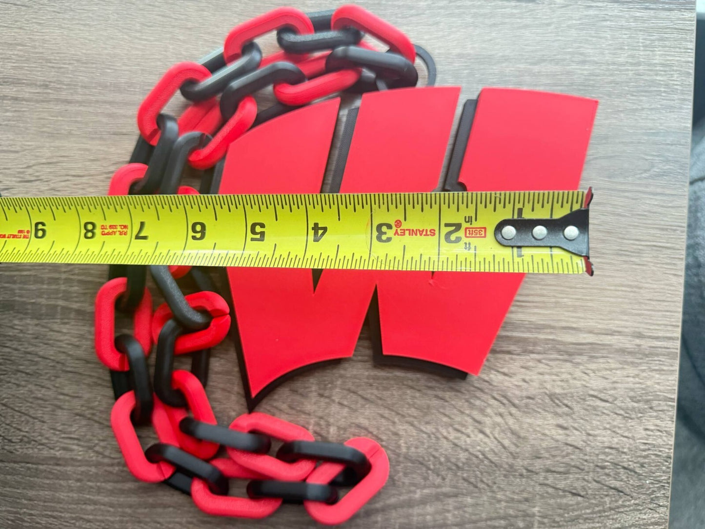Wisconsin Badgers Logo Oversized Necklace, Hype Chain [Made To Order]